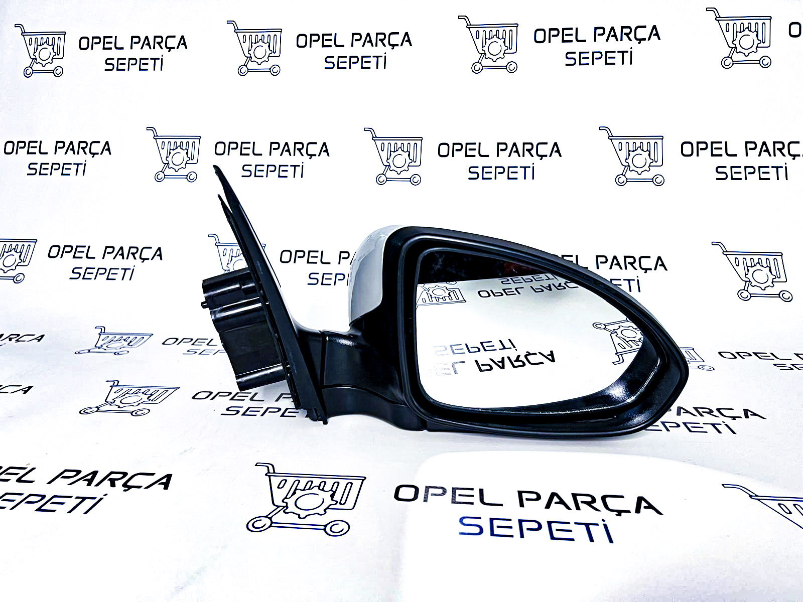 CHEVROLET CRUZE SAĞ AYNA ELEKTRİKLİ