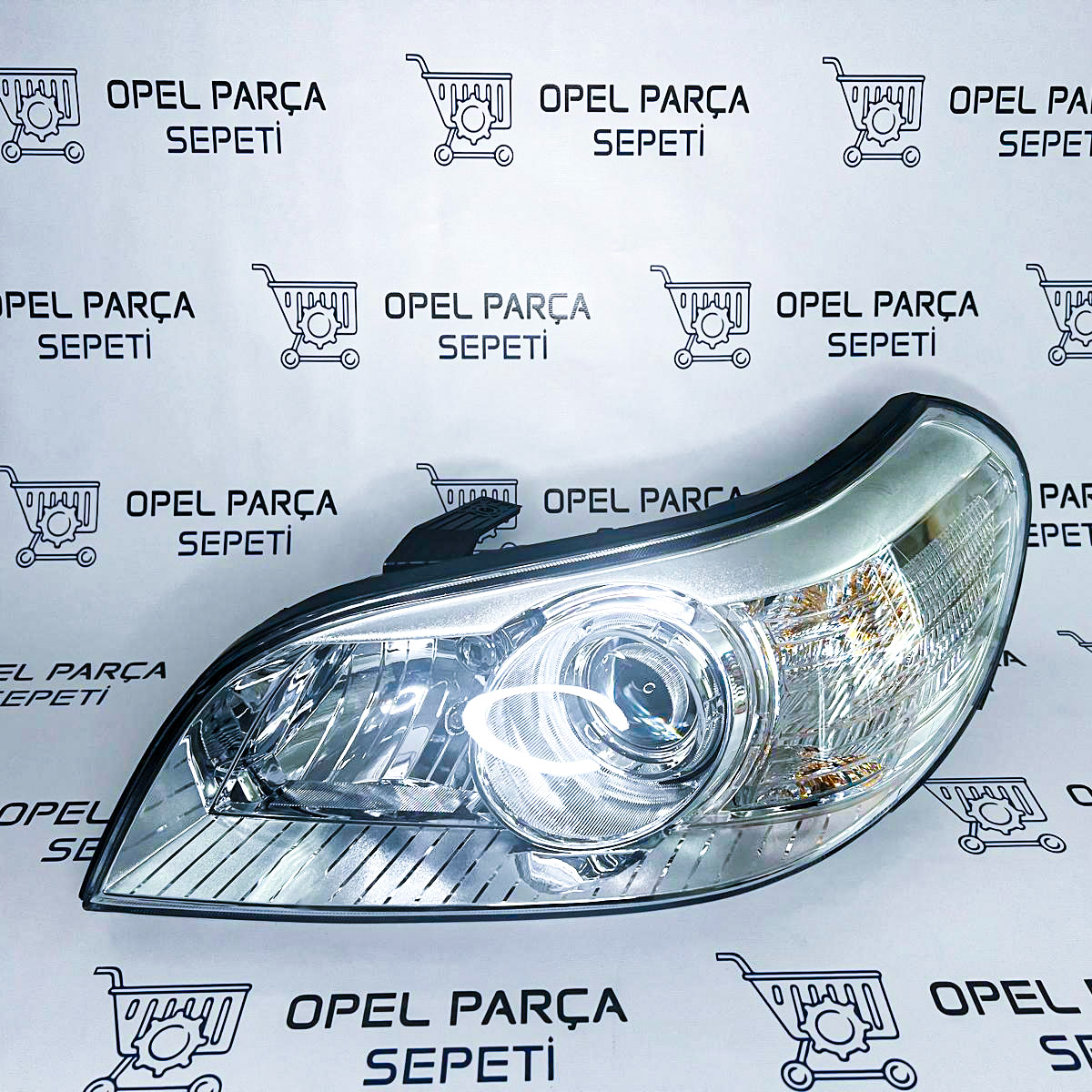 EPİCA SAĞ FAR