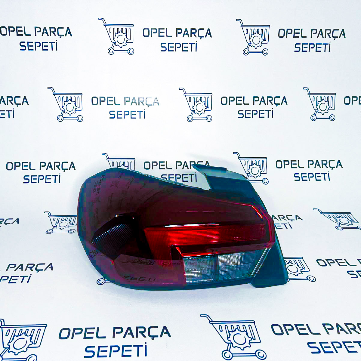 CORSA F SAĞ STOP LAMBASI DIŞ LEDSİZ