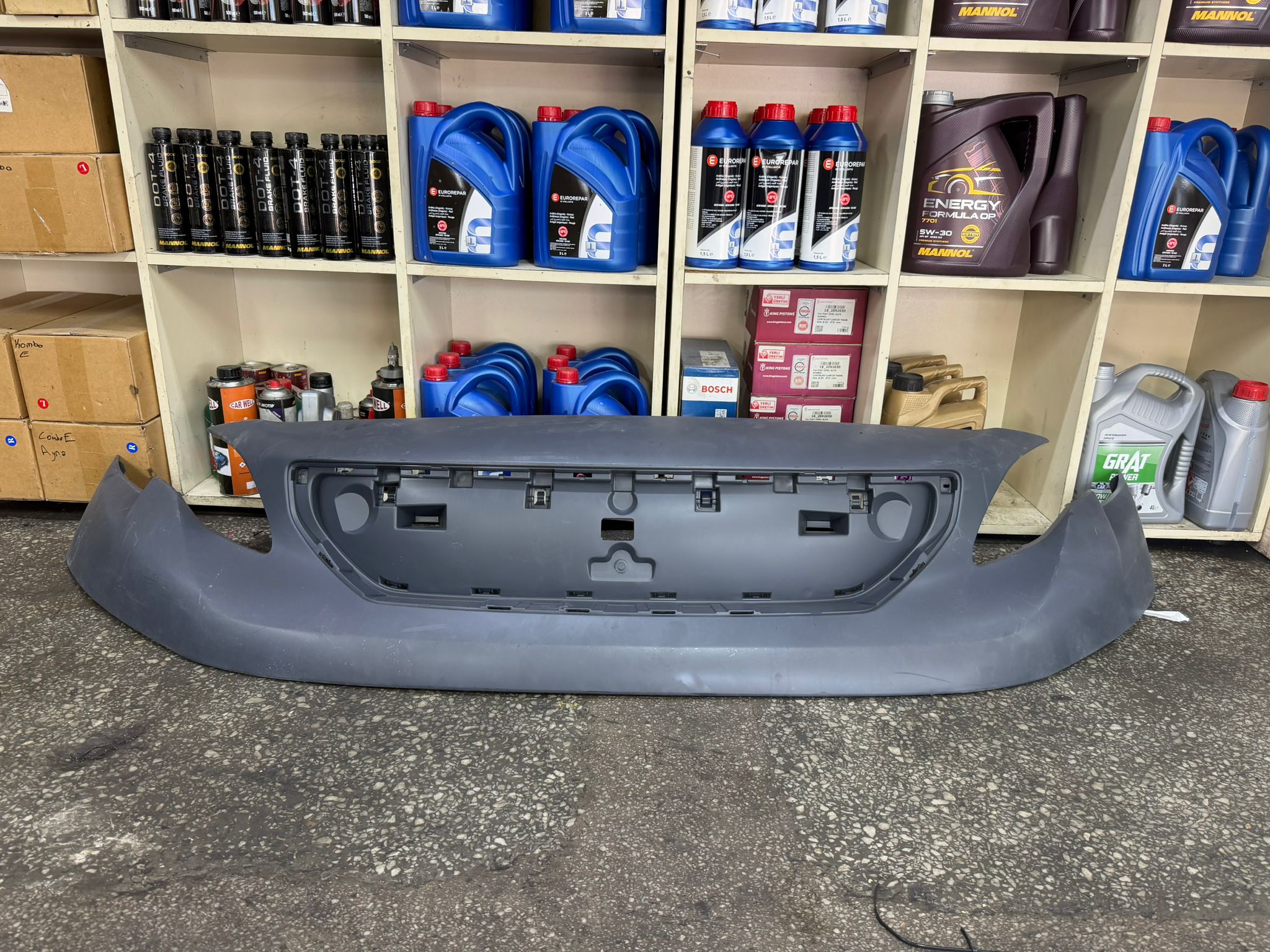 PEUGEOT EXPERT ÖN TAMPON ÜST PARÇA 