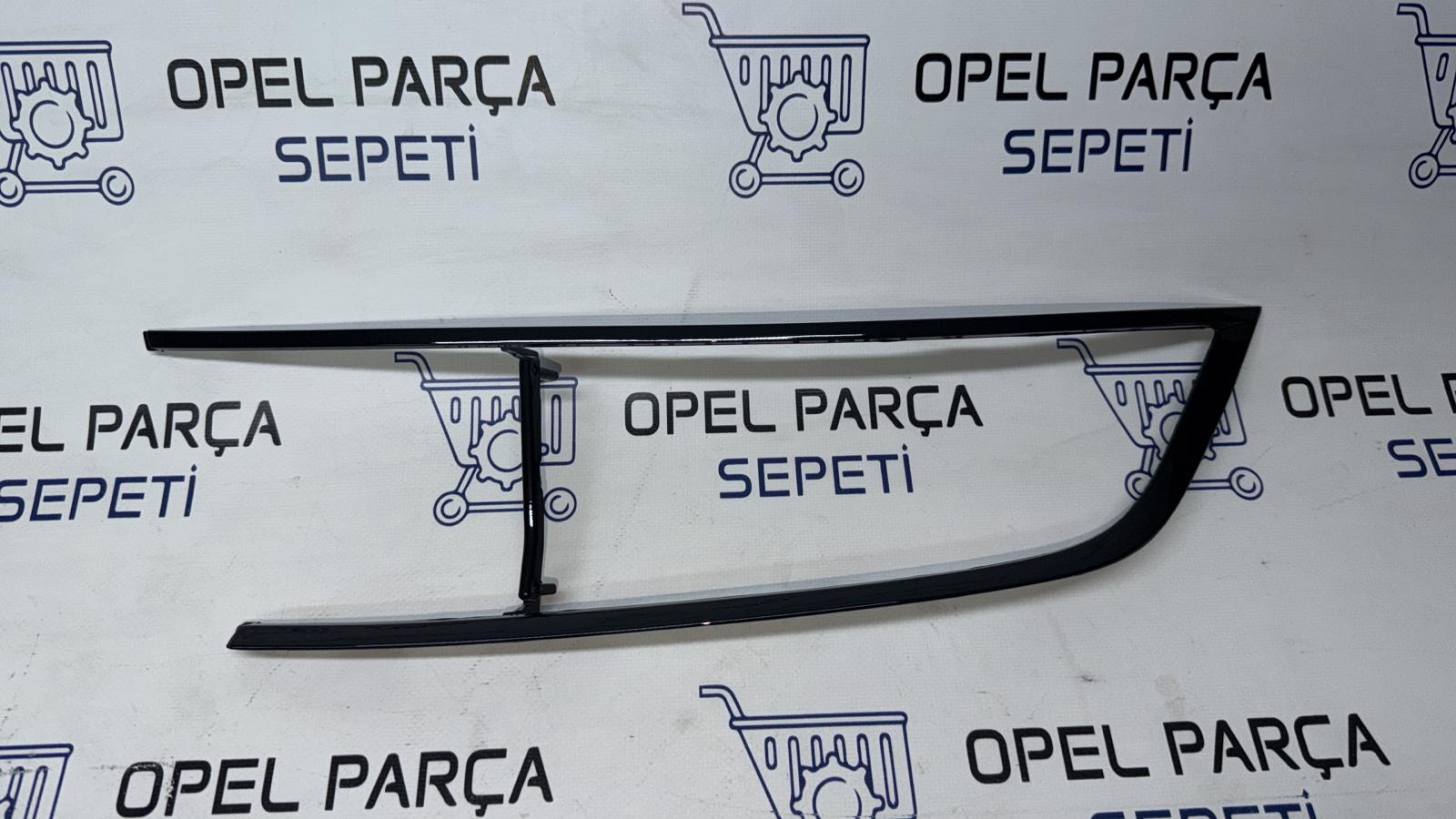 OPEL ASTRA L SOL FAR ÇITASI SİYAH 